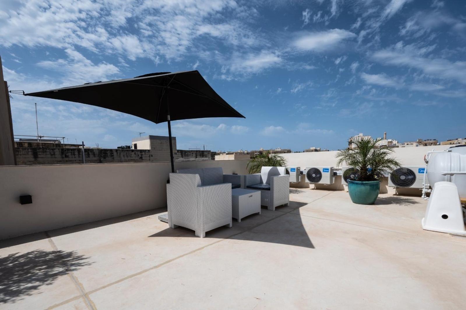 Dar Barbara Duplex 2 Double Bedrooms,2 Sofa Beds Large House With Terrace Roof Views Of Valletta Cospicua Екстер'єр фото